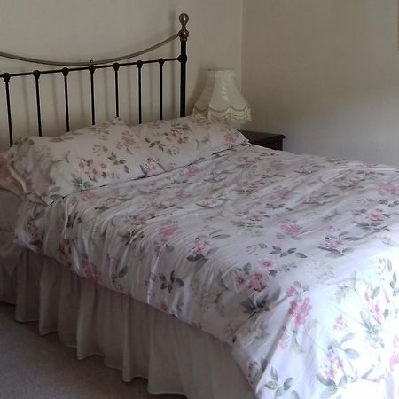 Hills Farm B&B Laugharne Extérieur photo